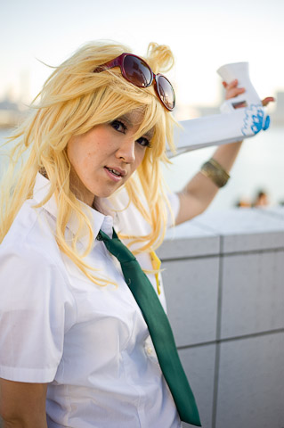 Lady Gaga劲歌热舞掀翻新加坡 承诺明年来亚洲巡演-开